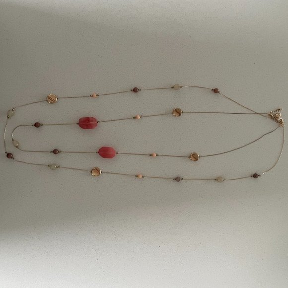 Gold double chain necklace with pink and purple stones. - Picture 3 of 5